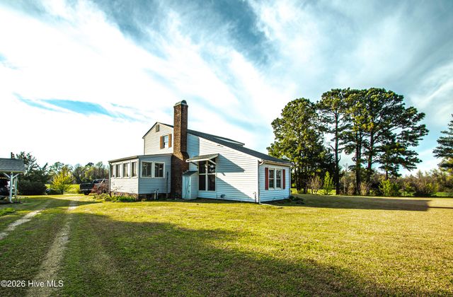 8564 S Nc 41 Highway, Wallace, NC 28466