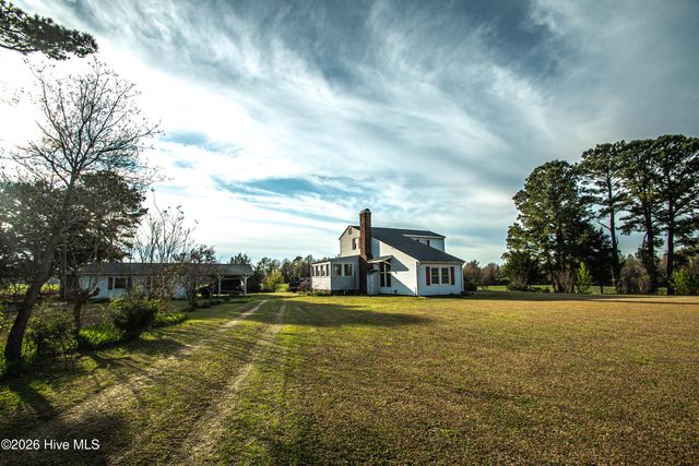 8564 S Nc 41 Highway, Wallace, NC 28466