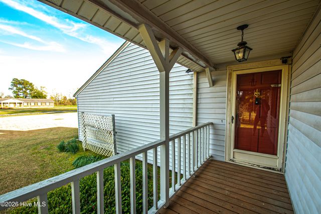 8564 S Nc 41 Highway, Wallace, NC 28466
