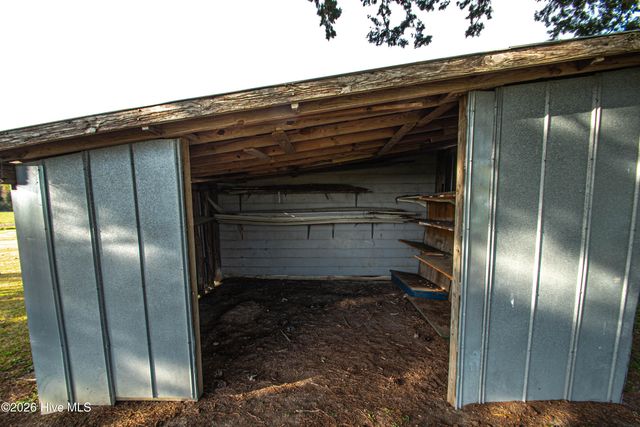 8564 S Nc 41 Highway, Wallace, NC 28466