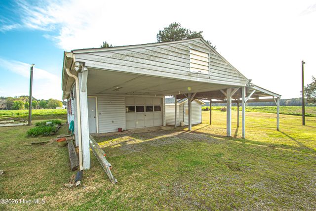 8564 S Nc 41 Highway, Wallace, NC 28466