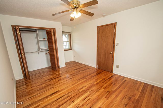 8564 S Nc 41 Highway, Wallace, NC 28466