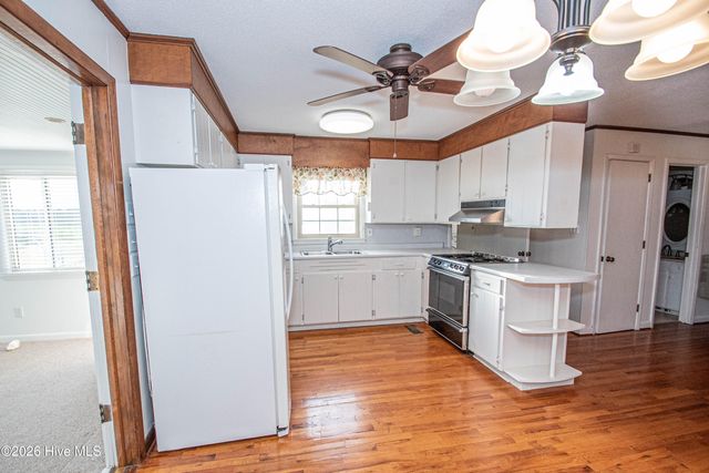 8564 S Nc 41 Highway, Wallace, NC 28466
