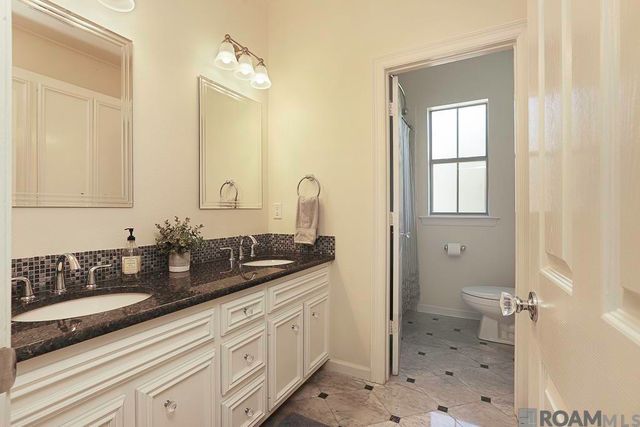 15457 Therese Ct, Prairieville, LA 70769