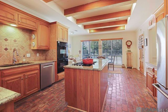 15457 Therese Ct, Prairieville, LA 70769