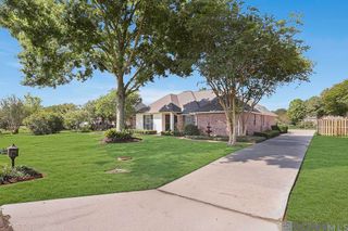 15457 Therese Ct, Prairieville, LA 70769