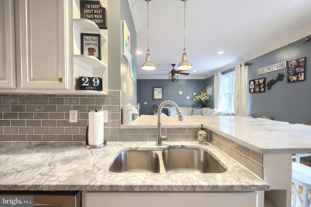 523 N REESER DR, York Haven, PA 17370