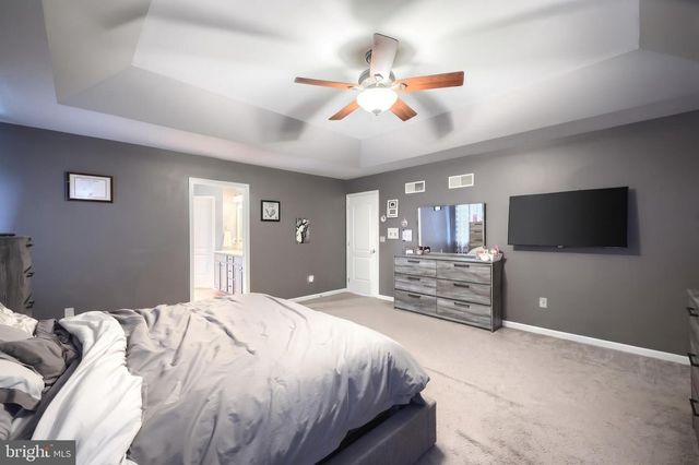 523 N REESER DR, York Haven, PA 17370