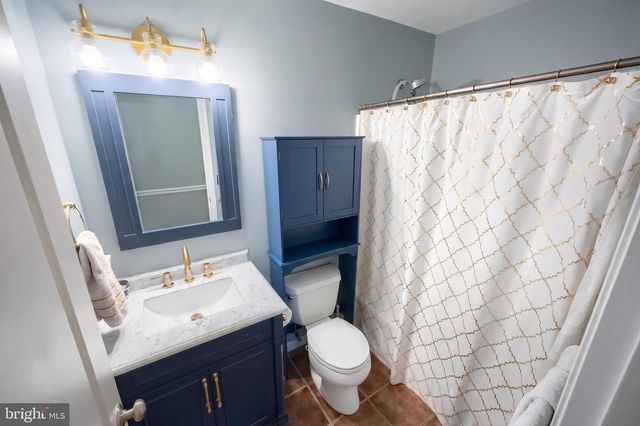 523 N REESER DR, York Haven, PA 17370