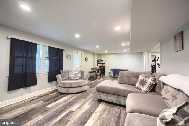 523 N REESER DR, York Haven, PA 17370