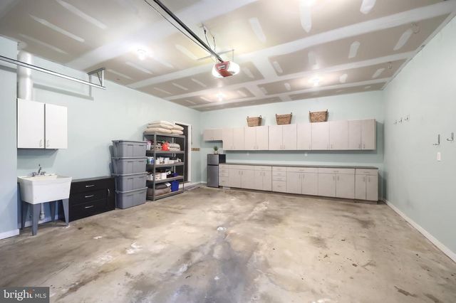 523 N REESER DR, York Haven, PA 17370