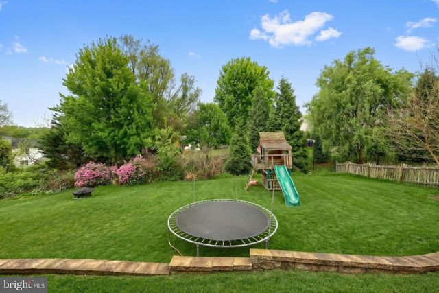 523 N REESER DR, York Haven, PA 17370