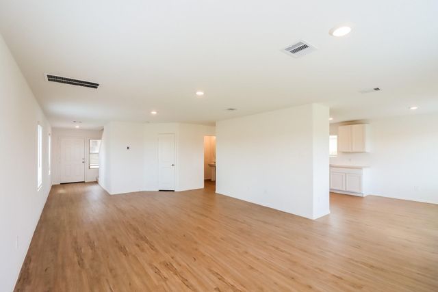 202 Alder Laurels Cove, Magnolia, TX 77354