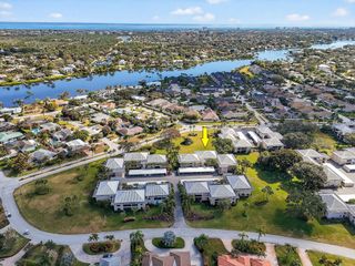 4 SE Turtle Creek Drive B, Jupiter, FL 33469