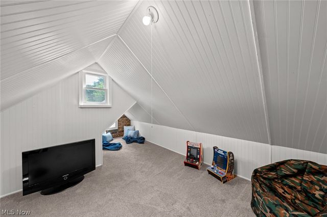 146 Spruce Drive NW, North Canton, OH 44720