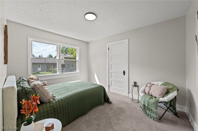 146 Spruce Drive NW, North Canton, OH 44720