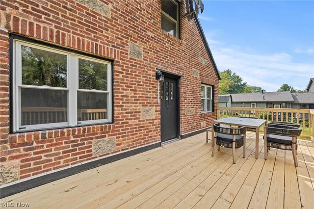 146 Spruce Drive NW, North Canton, OH 44720