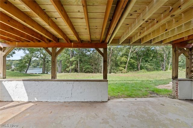 146 Spruce Drive NW, North Canton, OH 44720
