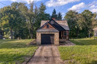 146 Spruce Drive NW, North Canton, OH 44720