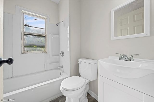 12617 Imperial Avenue, Cleveland, OH 44120