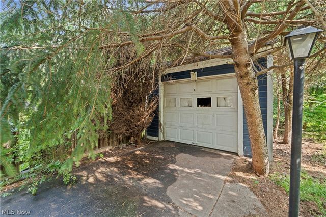 12617 Imperial Avenue, Cleveland, OH 44120