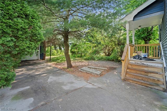 12617 Imperial Avenue, Cleveland, OH 44120
