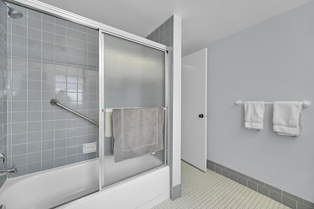 6127 Rainbow Circle, Greenacres, FL 33463