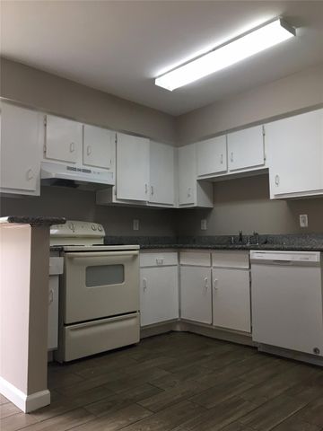 5625 Antoine Drive 901, Houston, TX 77091