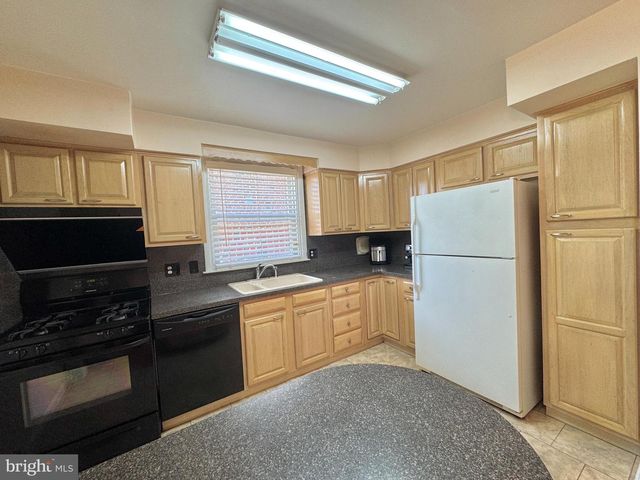 1812 KENDRICK ST, Philadelphia, PA 19152