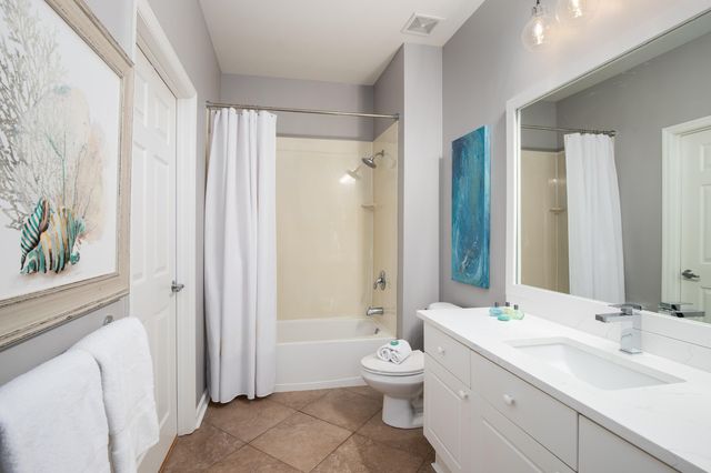 1952 Scenic Gulf Drive UNIT 302, Miramar Beach, FL 32550