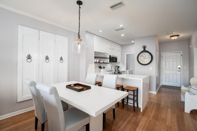 1952 Scenic Gulf Drive UNIT 302, Miramar Beach, FL 32550