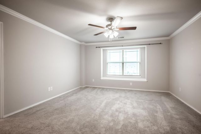 2204 Greystone Drive, Denton, TX 76207