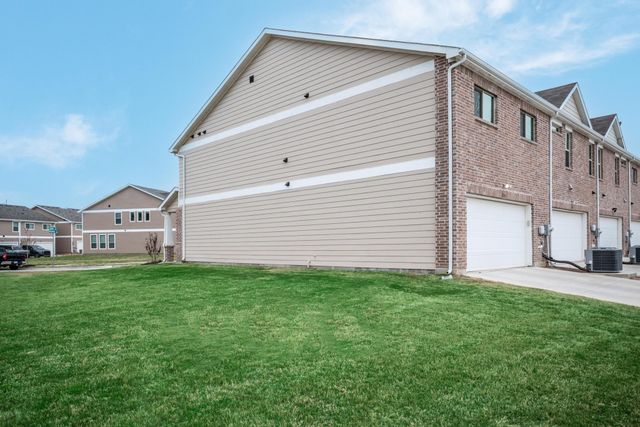 2204 Greystone Drive, Denton, TX 76207