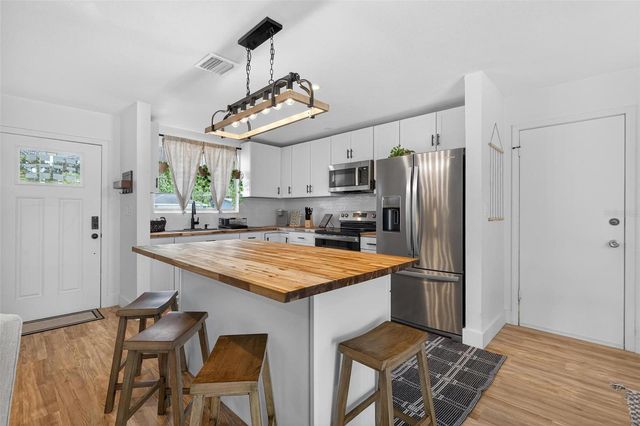 1545 CULVERHOUSE DRIVE, Daytona Beach, FL 32117