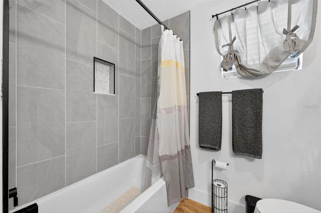 1545 CULVERHOUSE DRIVE, Daytona Beach, FL 32117