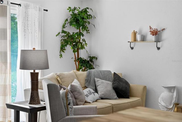 1545 CULVERHOUSE DRIVE, Daytona Beach, FL 32117