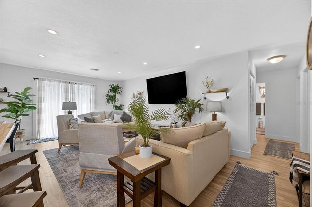 1545 CULVERHOUSE DRIVE, Daytona Beach, FL 32117