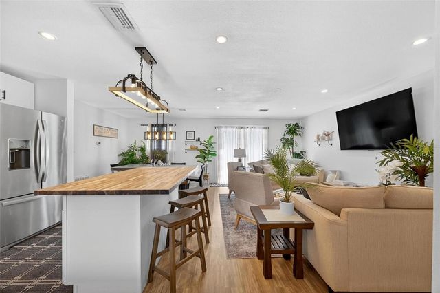 1545 CULVERHOUSE DRIVE, Daytona Beach, FL 32117