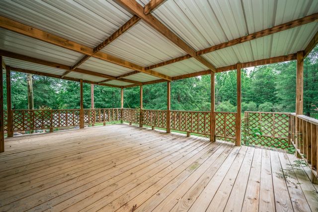 315 Gray Fox Road, Marshall, TX 75670