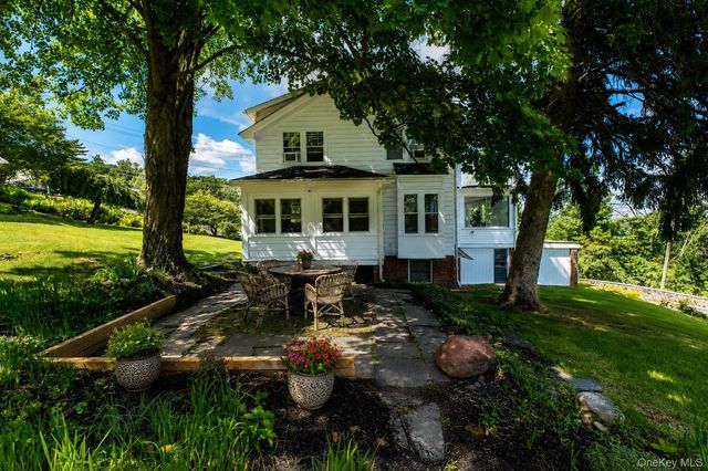34 Old Mountain Road, Nyack, NY 10960