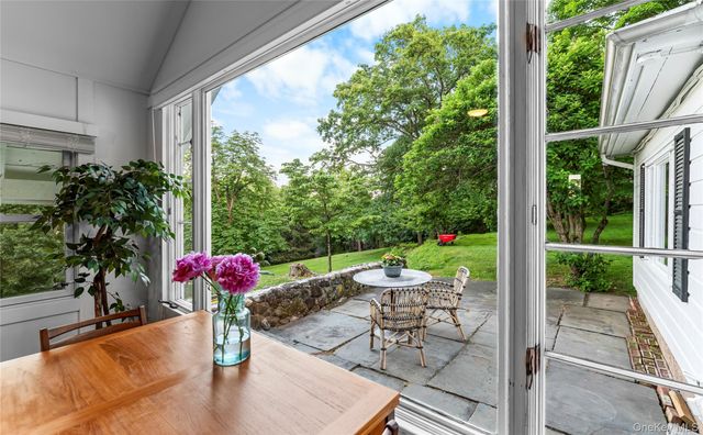 34 Old Mountain Road, Nyack, NY 10960