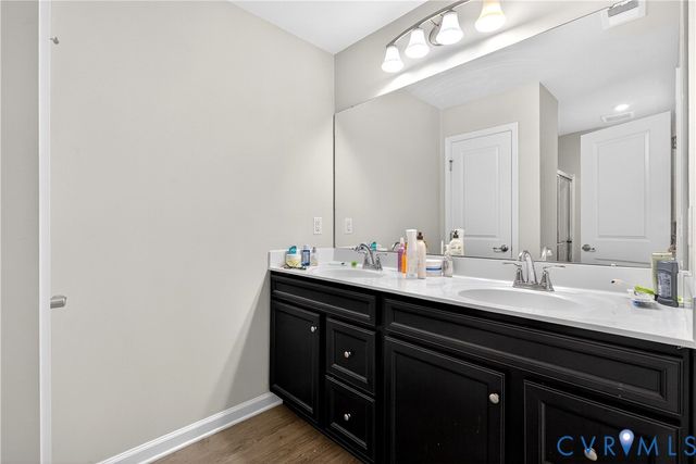 963 Taylor Green Dr, Sandston, VA 23150