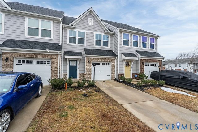 963 Taylor Green Dr, Sandston, VA 23150