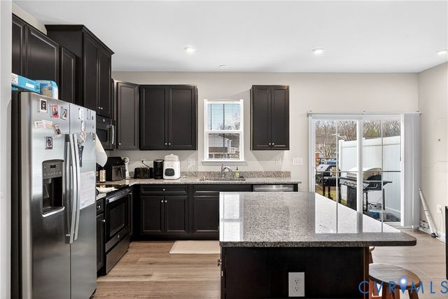 963 Taylor Green Dr, Sandston, VA 23150