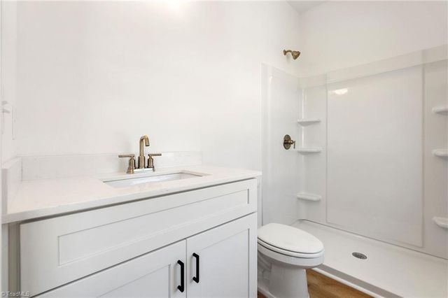 5131 Fredonia Avenue, Winston-salem, NC 27105