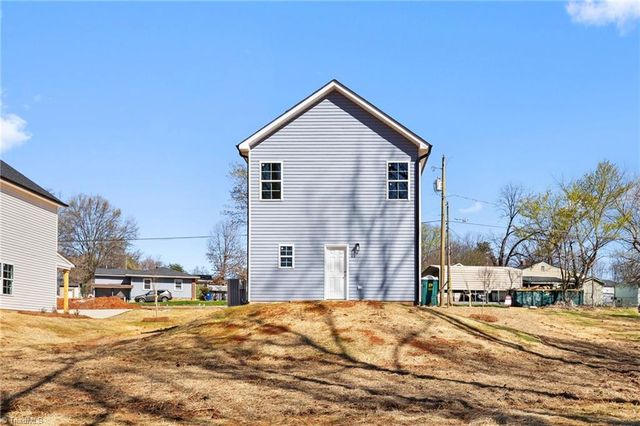 5131 Fredonia Avenue, Winston-salem, NC 27105