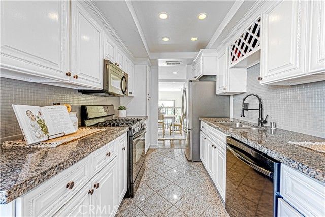 2938 Barrington Court, Fullerton, CA 92831