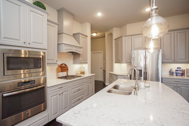 6243 Garden Lakes Lane, Sugar Land, TX 77479