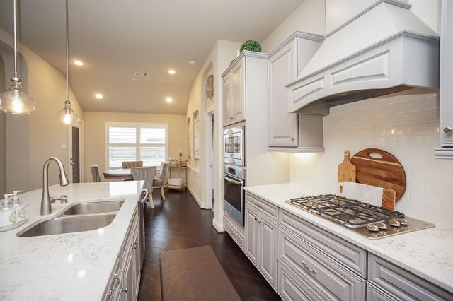 6243 Garden Lakes Lane, Sugar Land, TX 77479