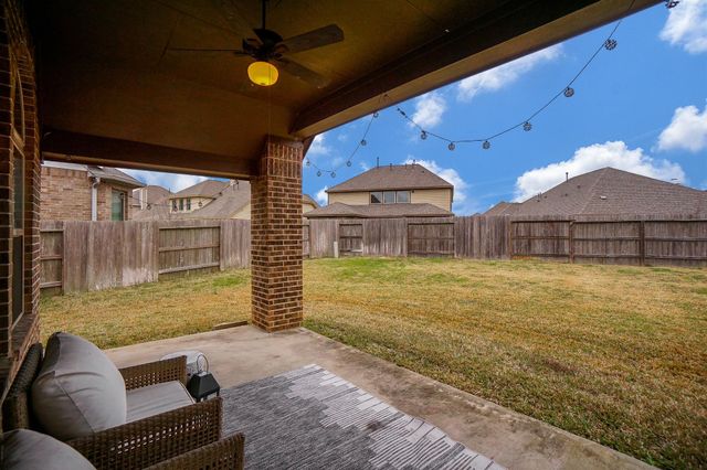 6243 Garden Lakes Lane, Sugar Land, TX 77479